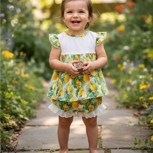 NWT Miki Miette Lemon 2 piece set